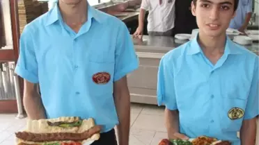 Üniversite Öğrencilerine Burs