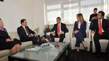 AK Parti'den CHP'ye Bayram Ziyareti