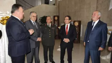 Artvin'de Bayramlaşma Töreni Düzenlendi