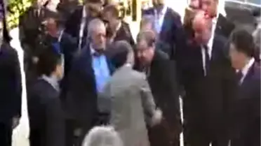 Bakan Güler Hem Demokrasi Hem Silah Bir Arada Olmaz