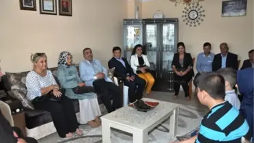 Başkan Çelikcan ve Balcılar'dan Şehit Ailesine Bayram Ziyareti