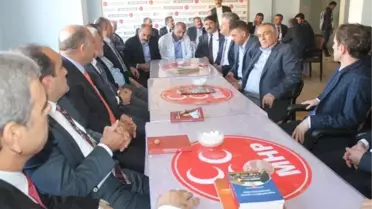 Milletvekili Özbek'ten MHP'ye Ziyaret