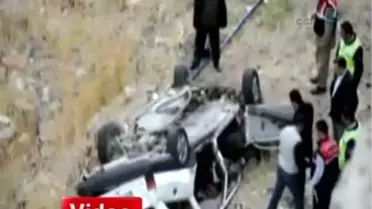 Malatya'da Otomobil Uçuruma Uçtu
