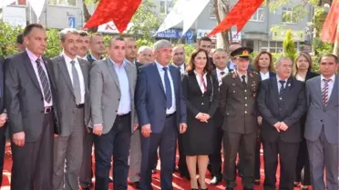 Bayramlaşma Töreninde Bir Araya Geldiler