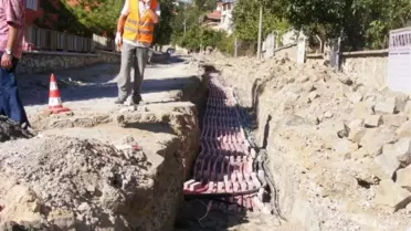 Domaniç'te Elektrik Hatları Yer Altına Alınıyor