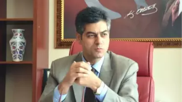Kaymakam, 3 Hafta Arayla Babasını ve Annesini Kaybetti