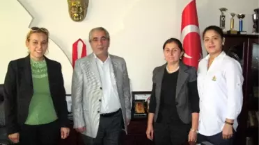 Akdeniz Kent Konseyi Kadın Meclisi'nde Şoförler ve Otomobilciler Odası'na Ziyaret