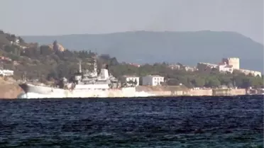 Rus Donanmasına Ait İki Gemi, Çanakkale Boğazı'ndan Geçti