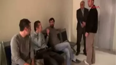 Mardin'de Velilerin Darp Ettiği Okul İdarecisi Yaralandı