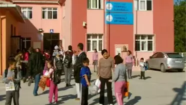 (Özel Haber) Servisi Olmayan Öğrencilerin Zorlu Mücadelesi