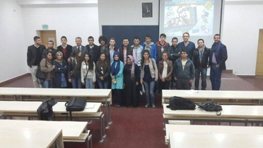 Sakarya'nın Genç Liderleri İnternet Güvenliği Eğitimi Verdi