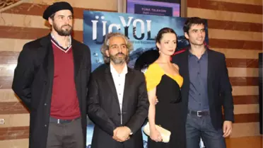 Savaş Yıkım ve Aşkın Filmi Gösterimde