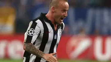 Stoch Penaltı Kaçırmaya Doyamadı!