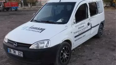 Ticari Aracın Çarptığı Karayolları İşçisi Hayatını Kaybetti