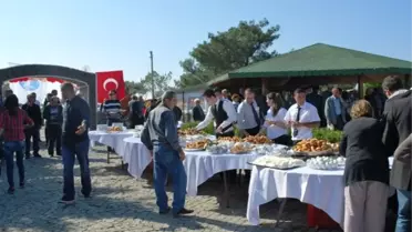 CHP'liler Cumhuriyetin 90. Yılını Şeytan Sofrasında Kutladı