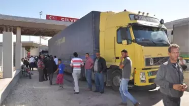 Tır Şoförleri, Cilvegözü'nde Yolu Kapattı