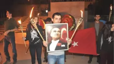 Başkentte meşaleli yürüyüş