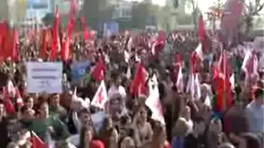 Kadıköy'de 'Boyun Eğme' Mitingi
