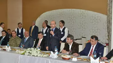 Bakan Muhtarları Sevindirdi