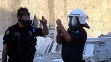 Sınırda Çadırı Yırtan Gruba Müdahale