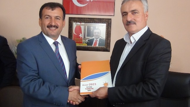 Yiğit ve Akgül Hekimhan'da AK Parti'den Aday Adayı Oldu