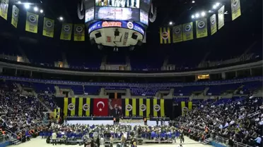 Fenerbahçe'de Yönetim İbra Edildi!