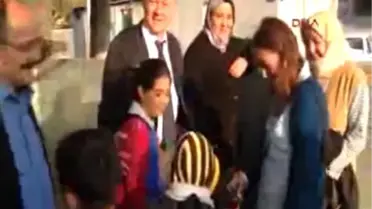 İzmir' de Eğitimde Kamyonlu Taşıma