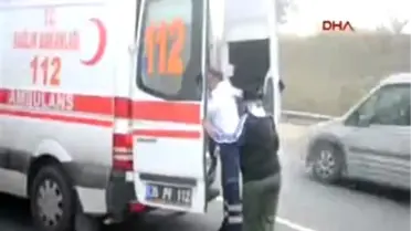 Dha Yurt: Servis Minibüsü Kamyonla Çarpıştı: 5'i Öğrenci 8 Yaralı