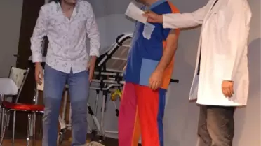 Doktorlar, Güldürürken Eğitti