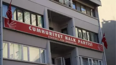 Sandıklı CHP Belediye Başkanı Adayını Belirlemek İçin Anket Yaptırıyor