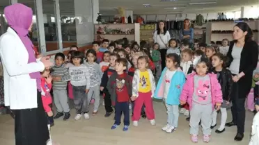Miniklerden Örnek Davranış
