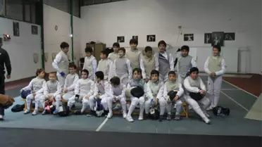 Büyükşehir'li Minik Eskrimciler Kürsüyü Kimseye Bırakmadı