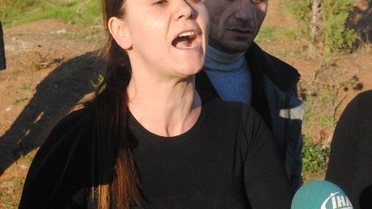 Tuzla'da Koca Kurbanı Kadın Derince'de Defnedildi