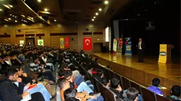 Gamek'ten Üniversite Adaylarına Motivasyon Semineri