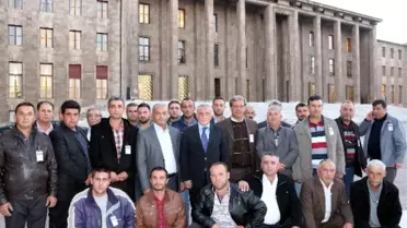 MHP'li Uzunırmak: 'Atam, Eserlerinin Yılmaz Bekçileriyiz'