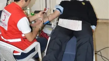 Polis Okulu Öğrencileri Kan Verdi