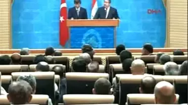 Dışişleri Bakanı Davutoğlu Irak Dışişleri Bakanı Zebari ile Ortak Basın Toplantısı Düzenledi