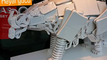Nintendo Parçalarından Star Wars Robotu Yapmak