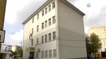 Savaş Ay'ı unutmadılar