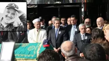 Savaş Ay Topkapı Mezarlığında Toprağa Verildi