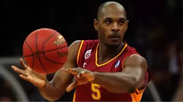Galatasaraylı Basketbolcu Gordon Sezonu Kapattı