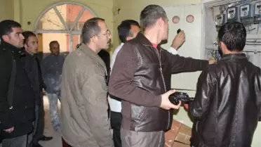 Kaçak Enerji Trafoları Patlatıyor