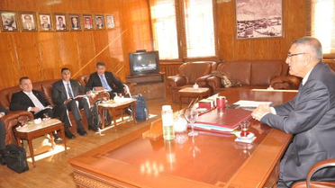 Askeri Ataşelerden Hakkari'ye Çözüm Süreci Ziyareti