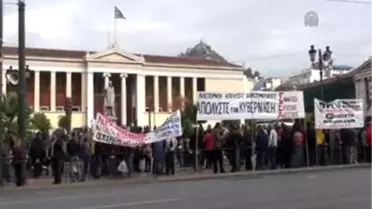 Yunanistan'da Kamu Çalışanları Federasyonu'ndan protesto gösterisi