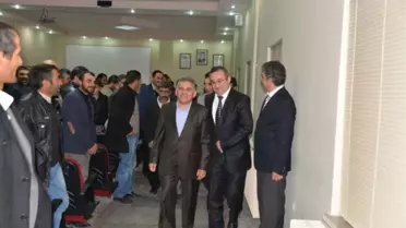 Mimarsinan Endüstri Meslek Lisesinde Teorik ve Uygulamalı Olarak İnşaat Çalışanlarına Mesleki Kurs