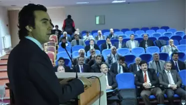 Van Gençlik Merkezi'nden Okul Müdürleri İçin Bilgilendirme Toplantısı