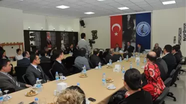 Akü'de 48 Yeni Yardımcı Doçent Göreve Başladı