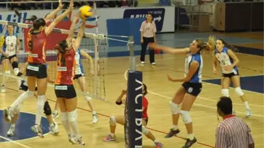 Acıbadem Bayanlar Voleybol Ligi