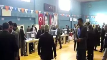 AK Parti temayül yoklaması yapıldı