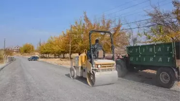 Belediyeden Köy ve Beldelerde Asfalt Çalışması
